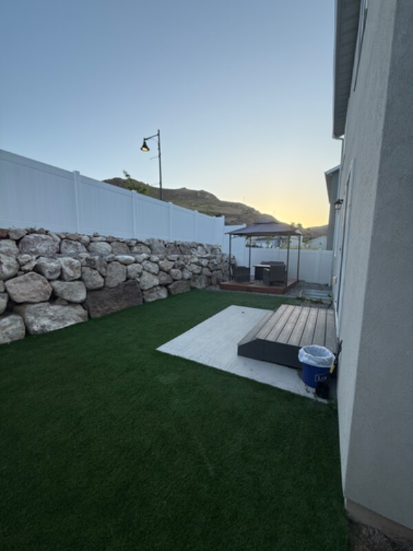 Building Photo - 8813 W Alluvial Dr