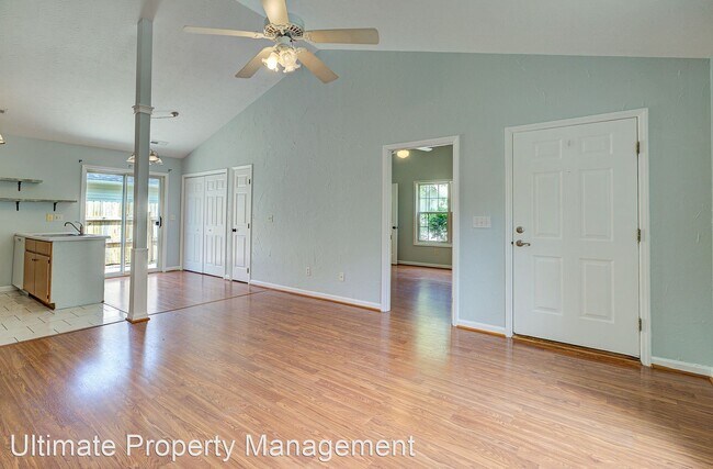 Foto del edificio - 3 br, 2 bath House - 708 Southern Charm Drive