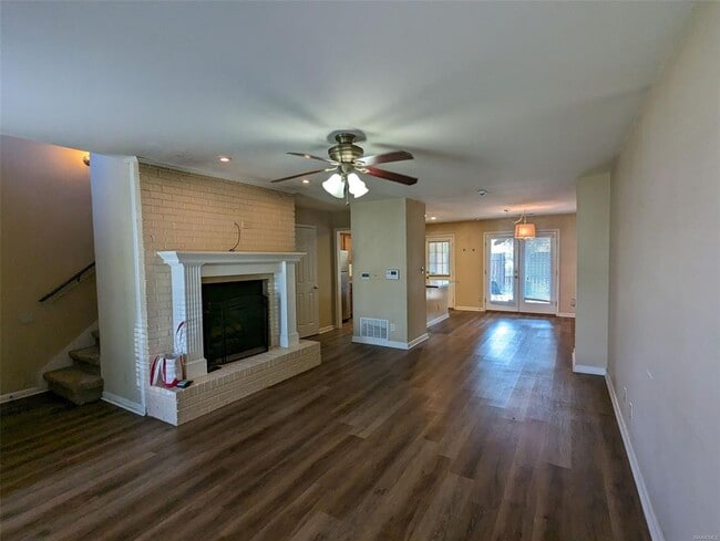 Building Photo - 1612 Cobblestone Ct