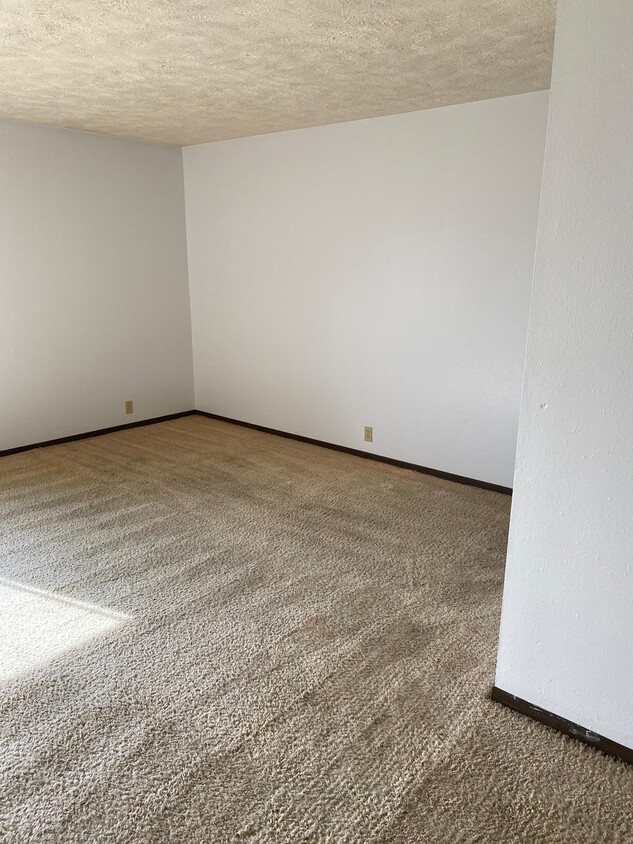 Foto principal - 2100 N Adams St