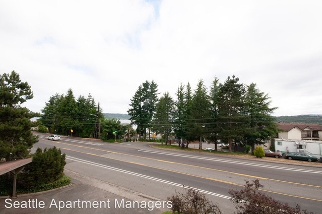 Building Photo - 11323 Rainier Ave S