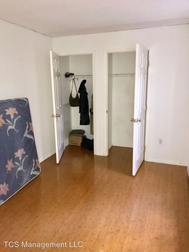Foto del edificio - 2813 W Queen Ln