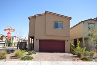 Building Photo - 5328 Peacock Lily St