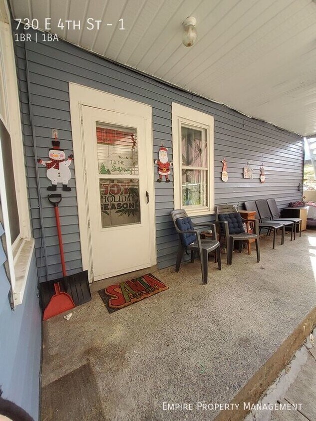 Primary Photo - 1st Floor: 1 Bedroom/ 1 Bathroom Apartment...