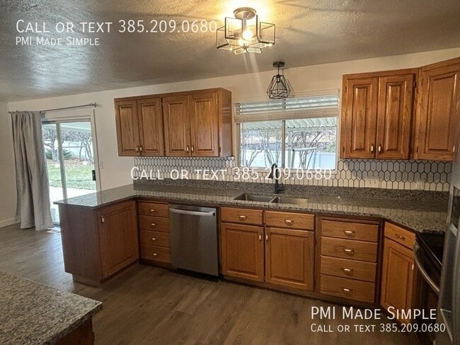 Building Photo - Charming 5BR House in Provo with Spacious ...