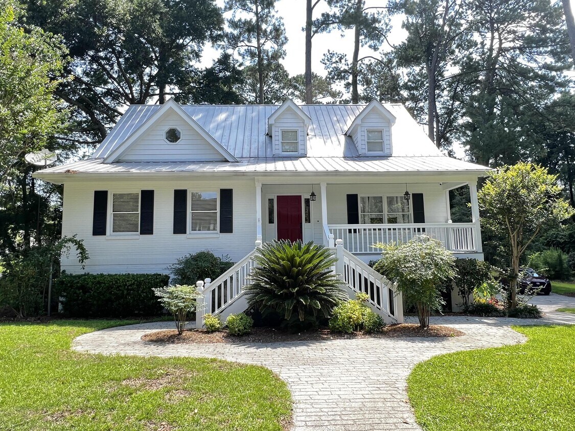 Primary Photo - 344 Cottage Farm Dr