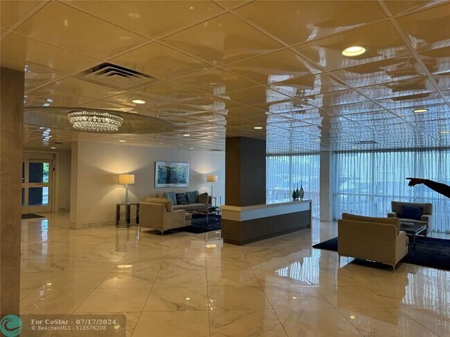Foto del edificio - 3850 Galt Ocean Dr