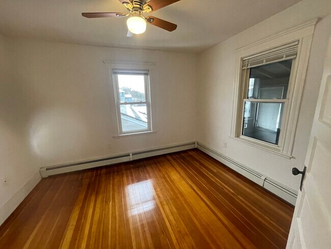 Building Photo - 88 Mariposa St