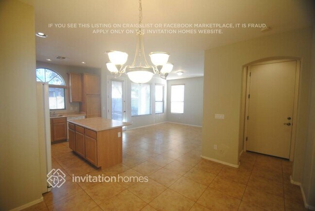 Foto del edificio - 3688 E Sundance Ave