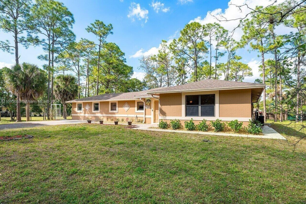 17315 60th Ln N, Loxahatchee, FL 33470 House Rental in Loxahatchee