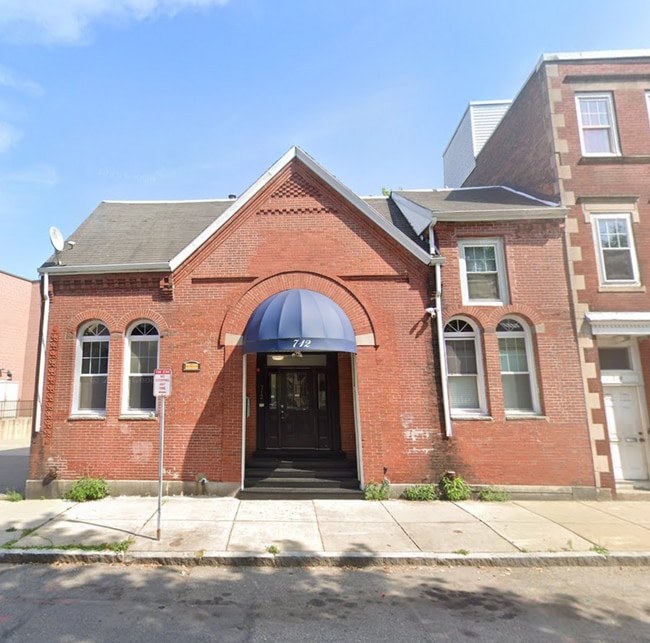 Building Photo - 712 Shawmut Ave