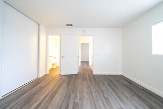 Building Photo - 1466 Bonair Rd