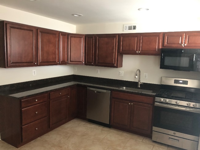 Photo - 1913 Searles Rd Townhome