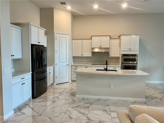 Foto del edificio - 4404 Owens Way