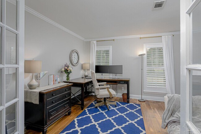 Foto del edificio - 405 Canterbury Ln