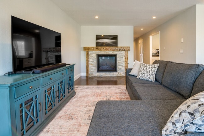 Foto del edificio - 4631-4633-4633 Irving St