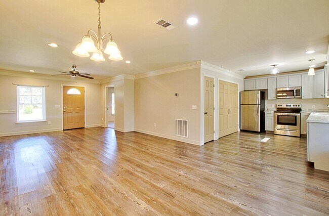 Foto del edificio - 5777 E Oglethorpe Hwy