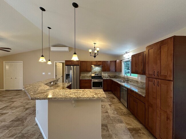 Foto del edificio - 16-1370 Pohaku Circle Kurtistown, HI 96760