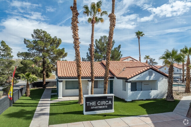Building Photo - SANTA FE APARTMENTS