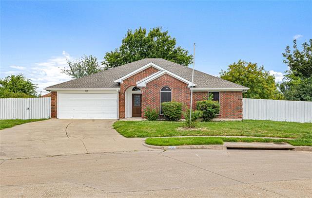 Foto principal - 2131 Post Wood Ln