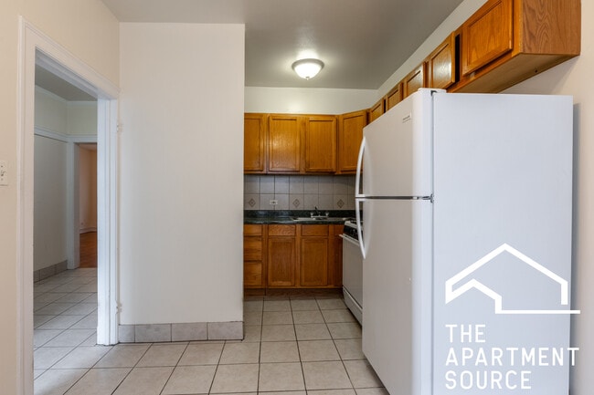 Foto del edificio - 7462 N Ashland Ave