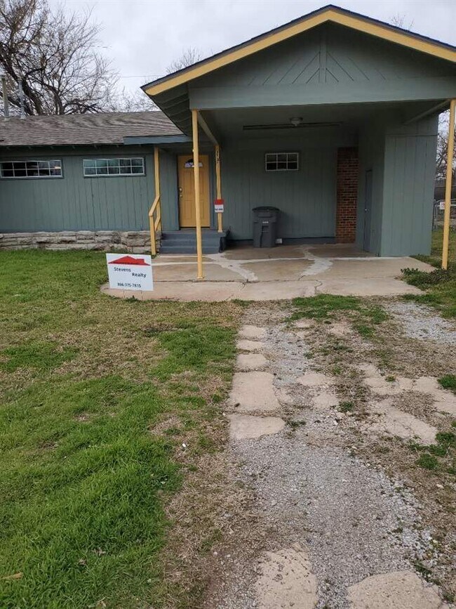 Foto del edificio - 2305 NW Denver Ave