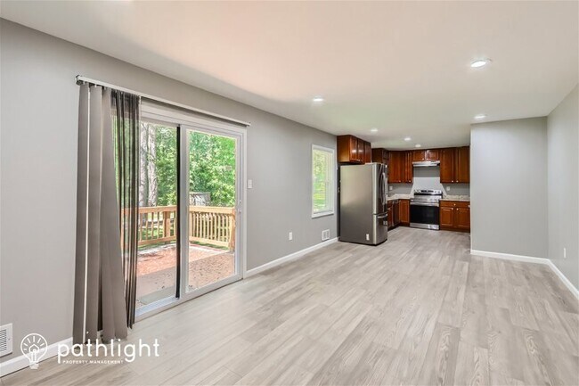 Foto del edificio - 2455 Thornton Drive