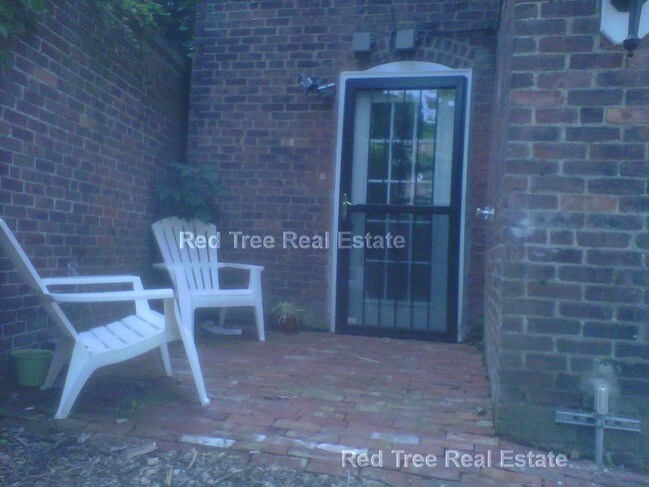 Building Photo - 1767 Commonwealth Ave