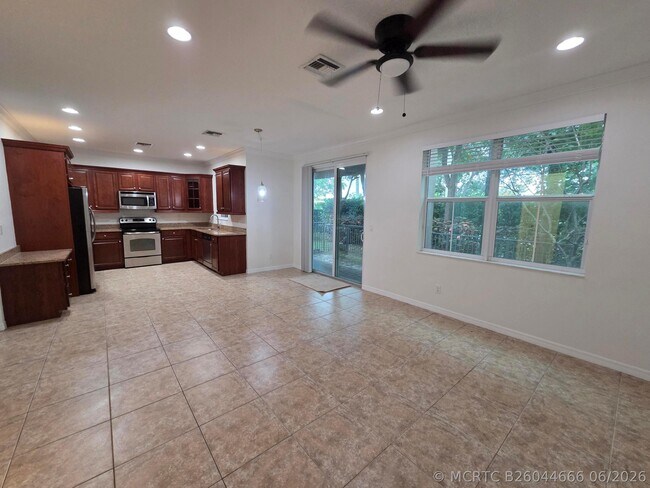 Building Photo - 4507 Mediterranean Cir