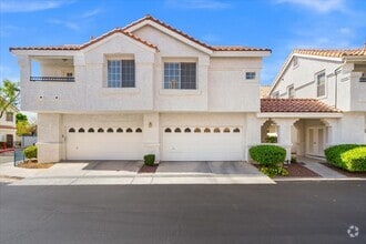 Building Photo - 5201 S Torrey Pines Dr