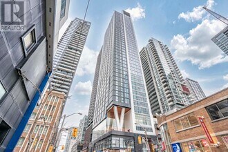 Building Photo - 357 King St W
