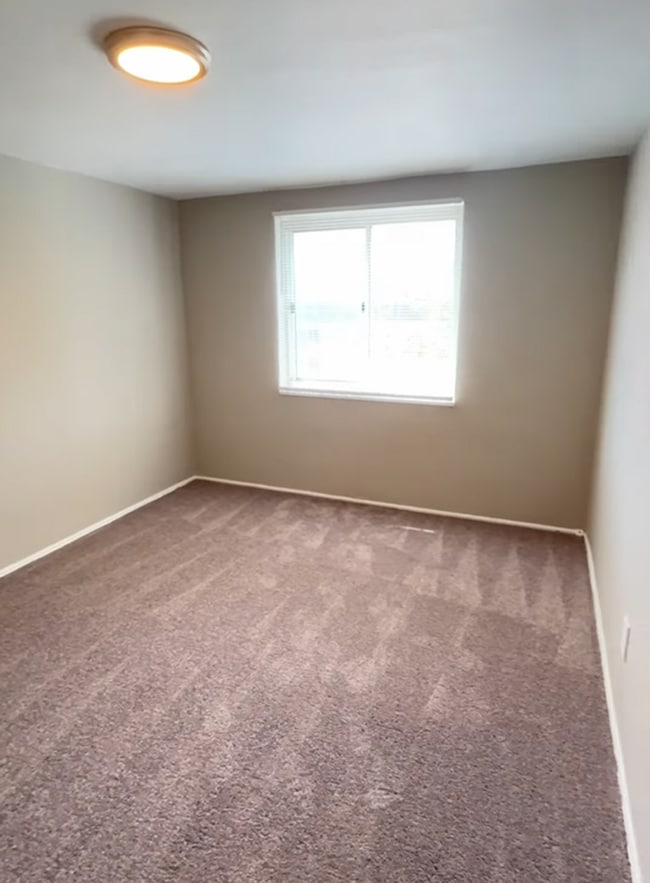 Interior Photo - Hillside Meadows