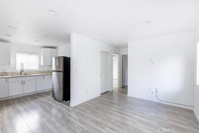 Foto del edificio - 8155 Tunney Ave