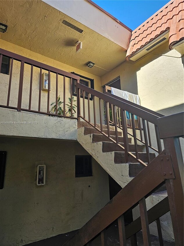 Building Photo - 6555 W 26th Dr