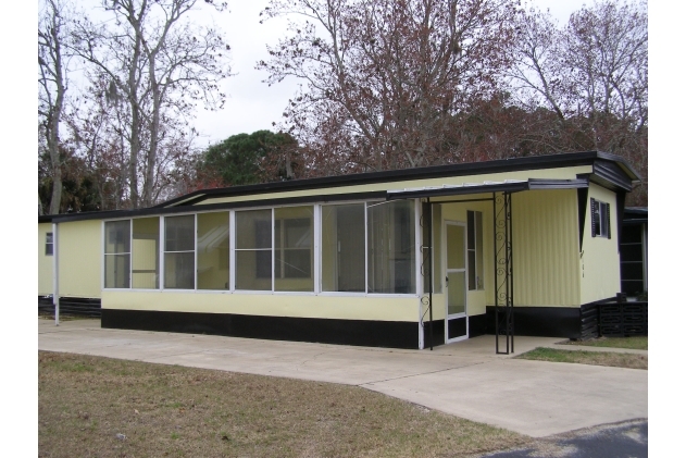 Building Photo - Ridgecrest Mobile Home Park