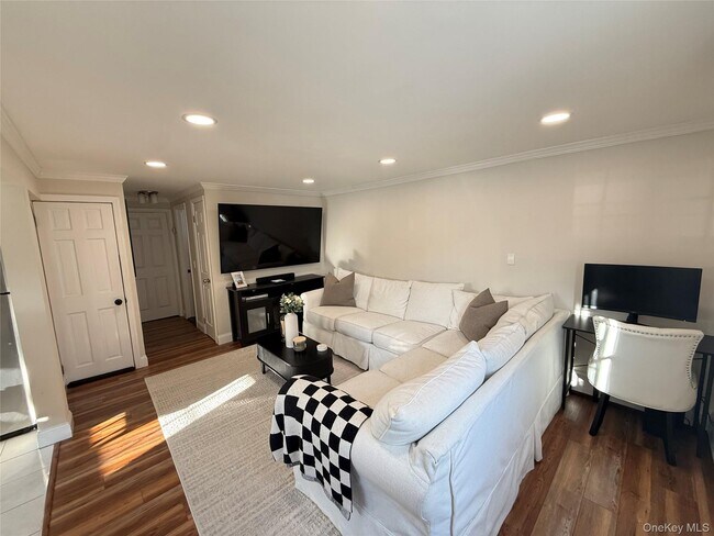 Foto del edificio - 547 Middle St