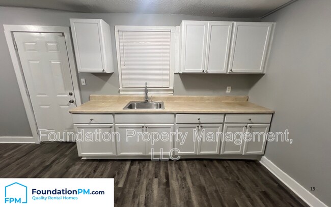 Foto del edificio - 444 Glankler St