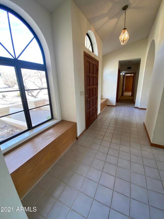 Building Photo - 15007 E Mustang Dr