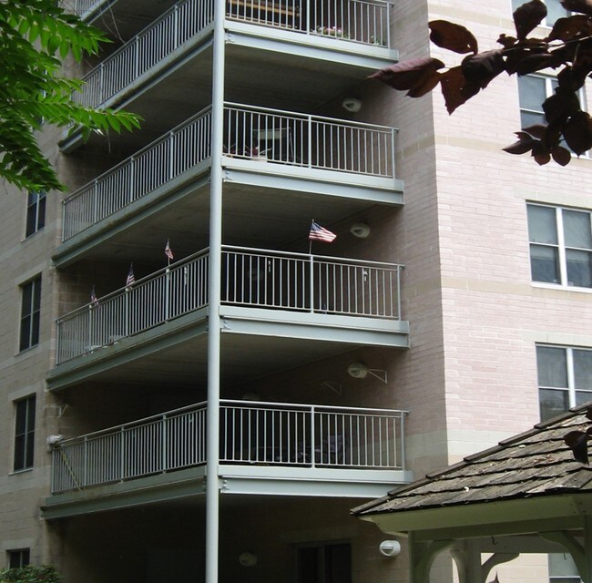 Building Photo - 1 Demor Dr