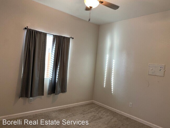 Foto del edificio - 4 br, 2 bath House - 2058 McPherson Ave.