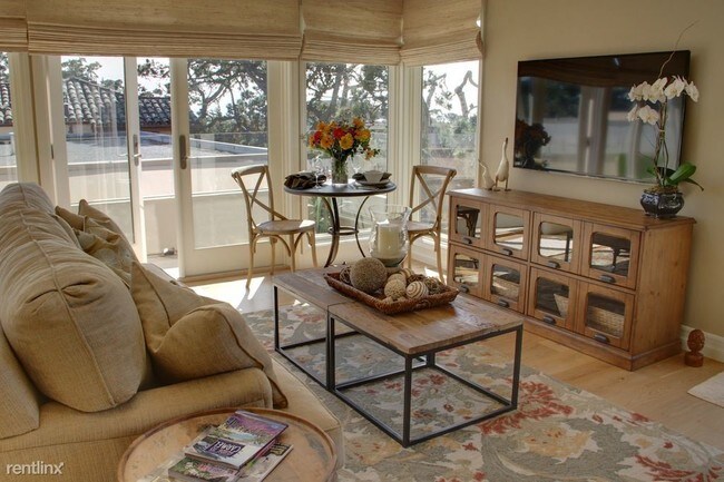 Foto del edificio - 2 br, 2 bath House - 3580 The Carmel Penth...