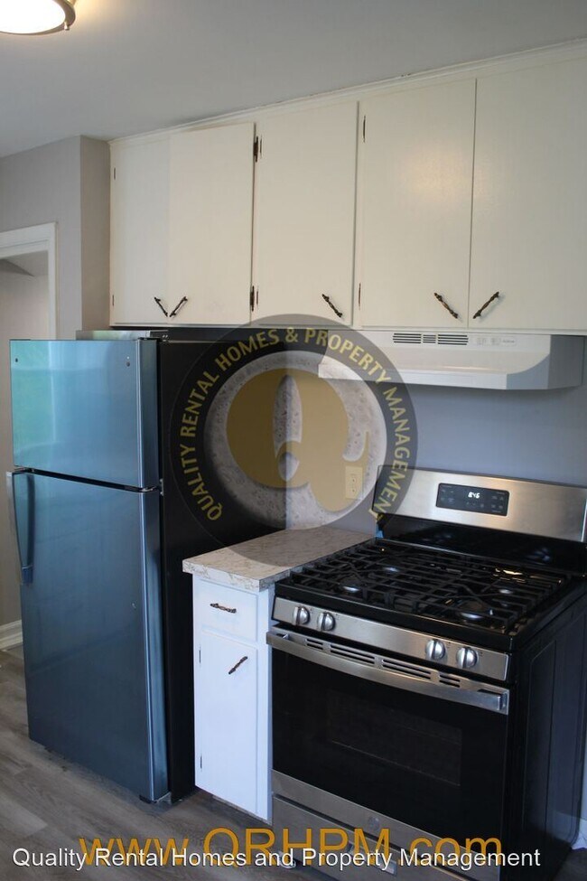 Foto del edificio - 3 br, 1 bath House - 1130 S Shiawassee St