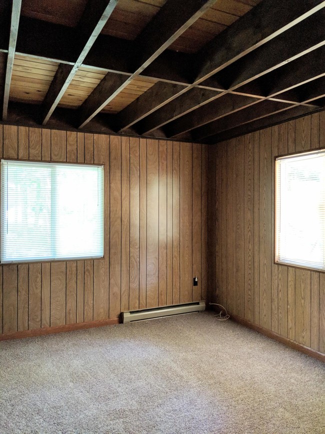 Building Photo - 802 Nugget Ct