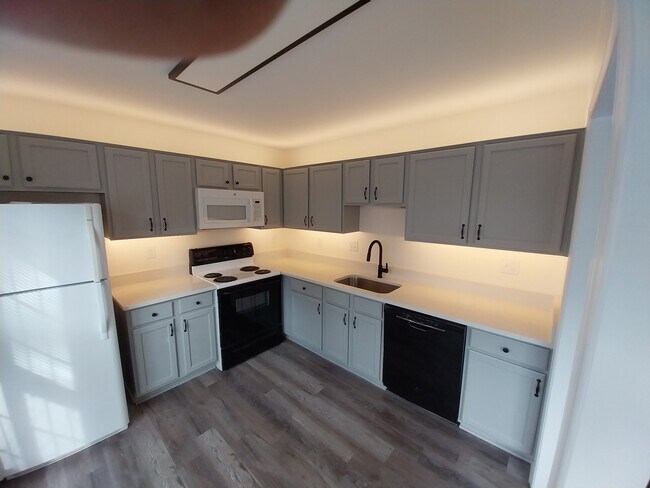 Building Photo - 11196 Rienzi Pl