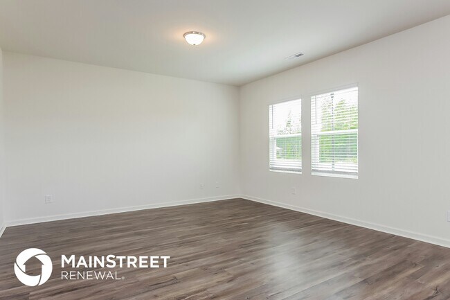 Foto del edificio - 125 Quincy Meadow Ave