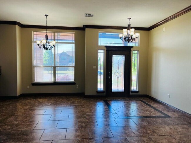 Foto del edificio - 1001 Baybrook Dr