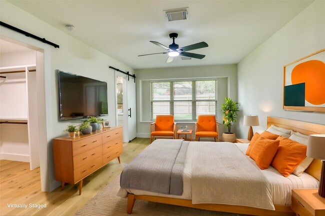 Building Photo - 2519 Parana Dr