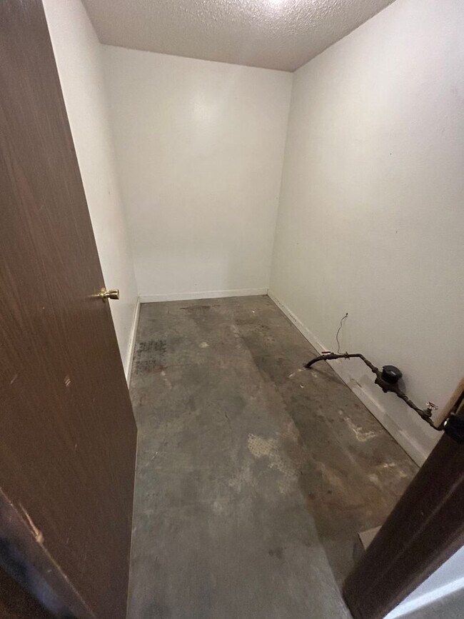 Foto del edificio - Lovely, Updated Townhome for Rent