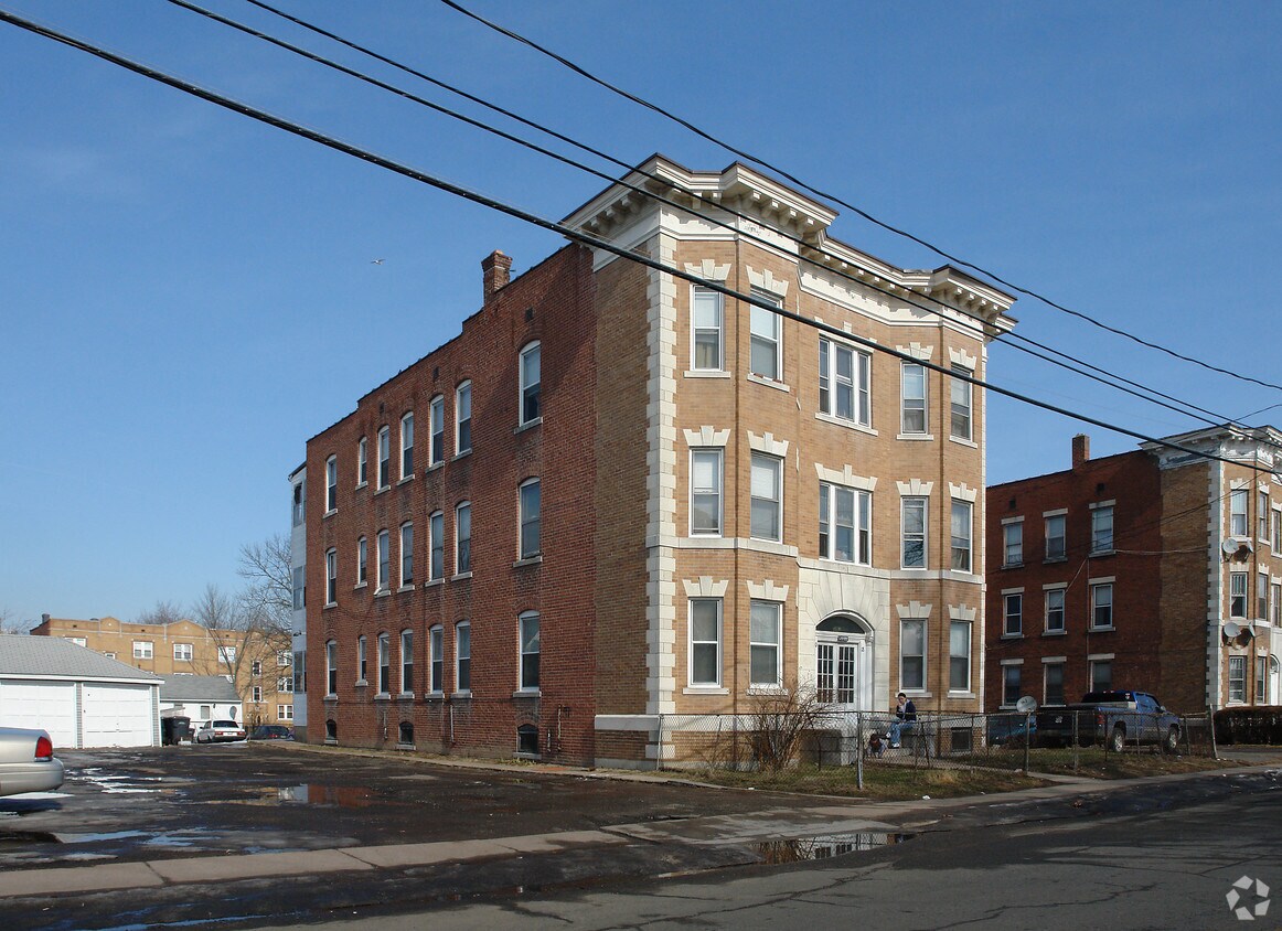 Primary Photo - 18-20 South St