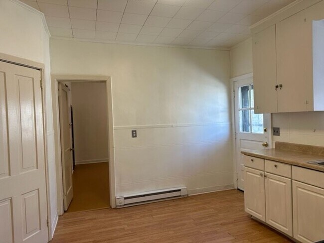 Foto del edificio - Welcome to this 1st floor cozy 1-bedroom, ...